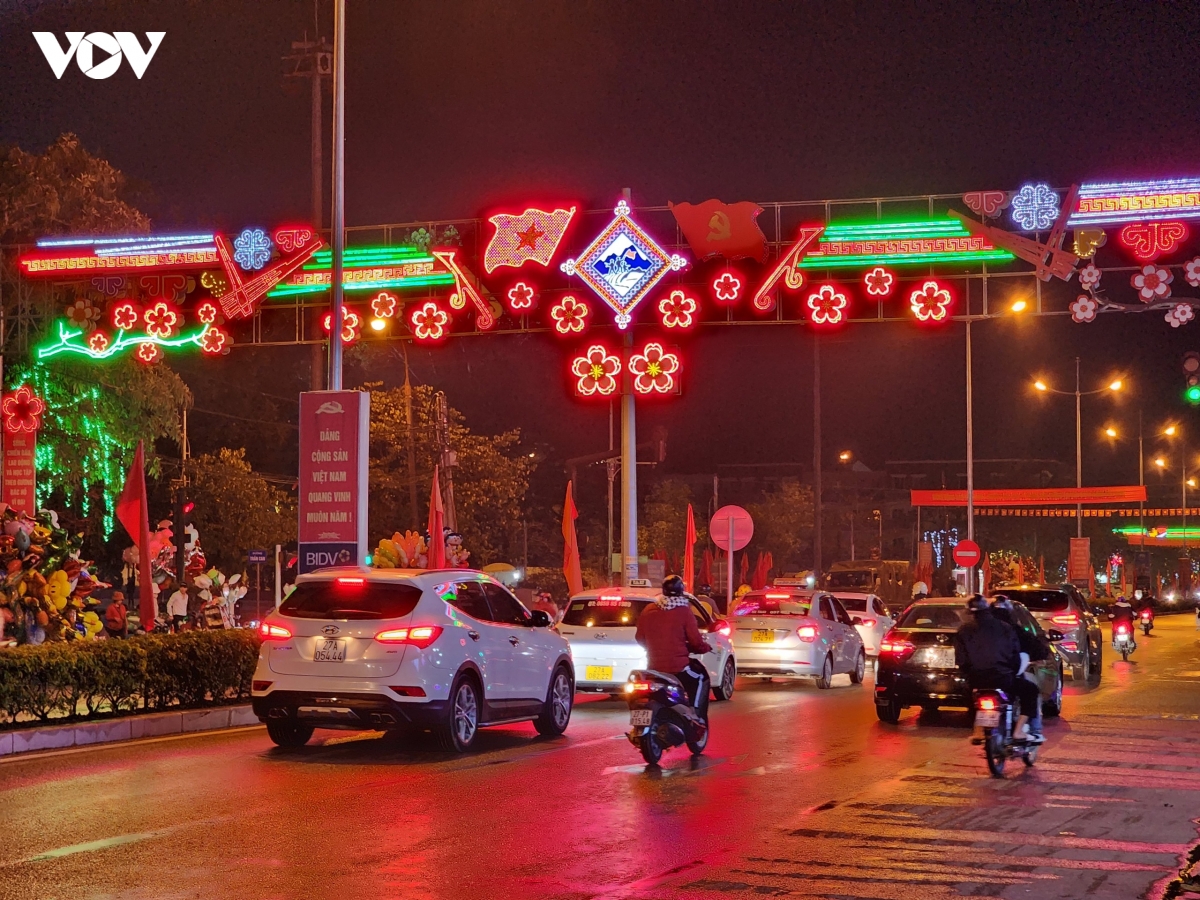 ca nuoc han hoan don nam moi quy mao 2023 xuan viet bung tri viet hinh anh 74