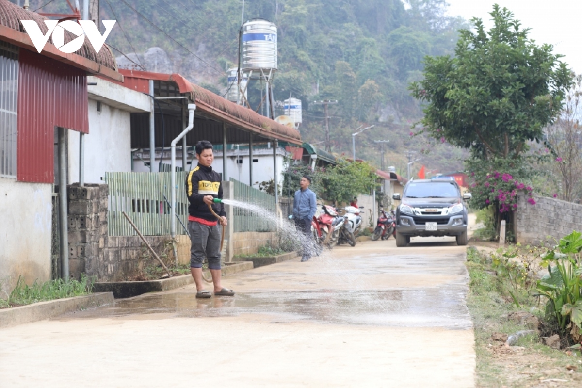 san xuat thang loi, nguoi dan tai dinh cu tan lap ho hoi don tet hinh anh 3