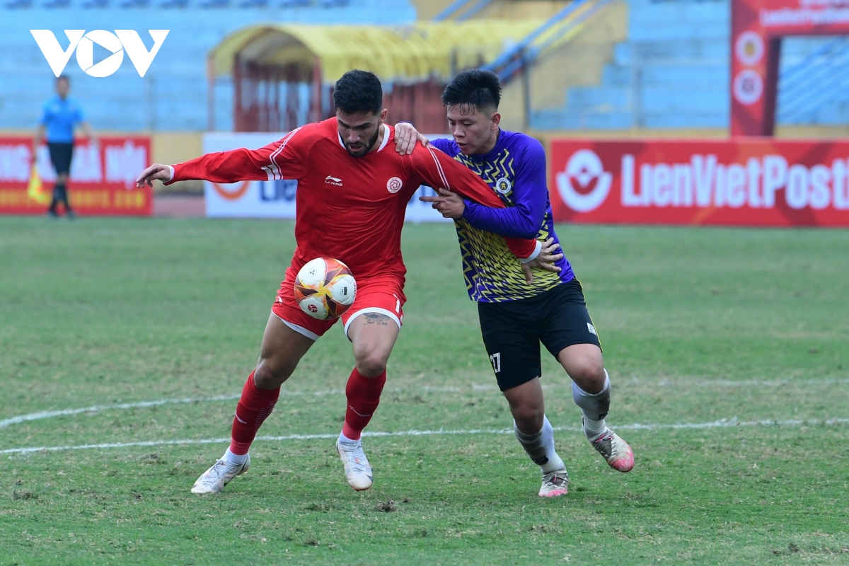 khuat van khang ghi sieu pham, viettel fc van that bai truoc ha noi fc hinh anh 4