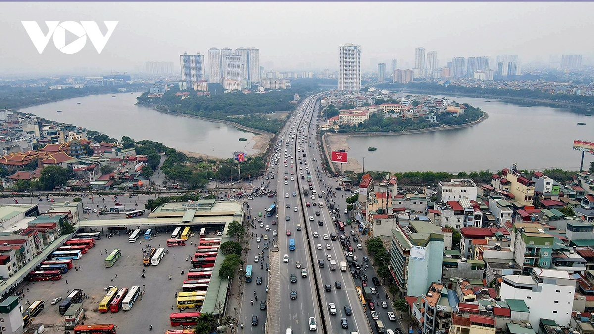 dong nguoi do ve thu do, giao thong tai nhieu diem un tac hinh anh 7