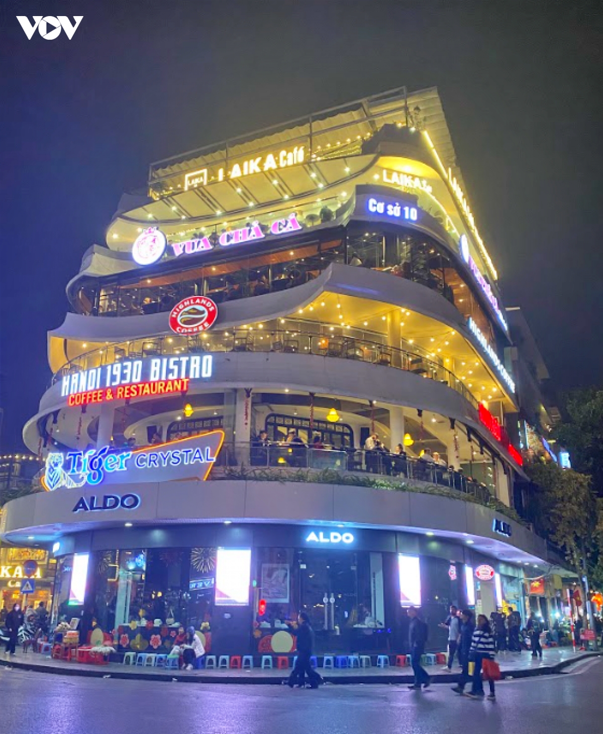 ca nuoc han hoan don nam moi quy mao 2023 xuan viet bung tri viet hinh anh 57