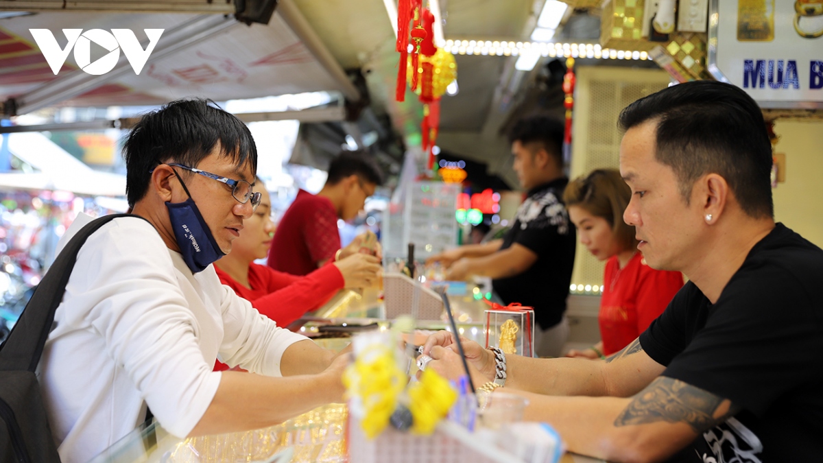 Giá vàng ngày Vía Thần tài ở TP.HCM không có nhiều biến động