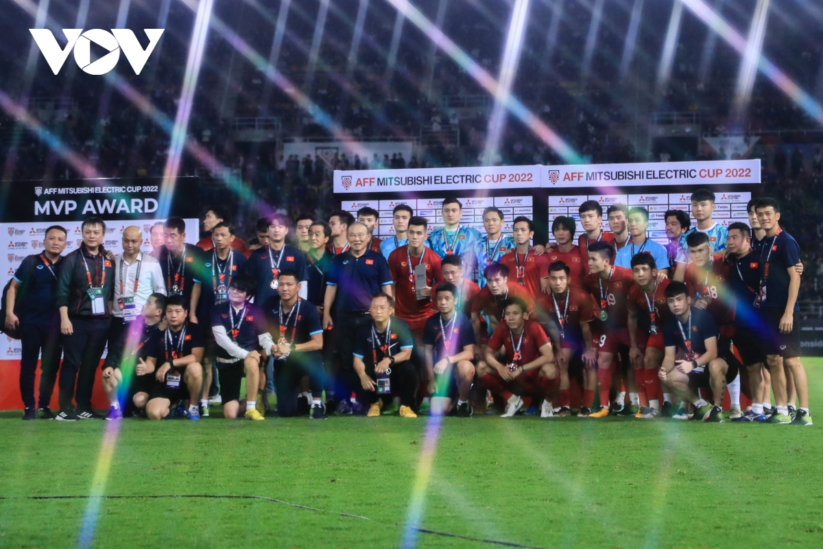 nhung khoanh khac trai nguoc tai le trao giai aff cup 2022 hinh anh 5