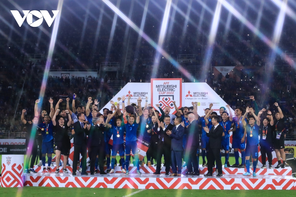 nhung khoanh khac trai nguoc tai le trao giai aff cup 2022 hinh anh 8