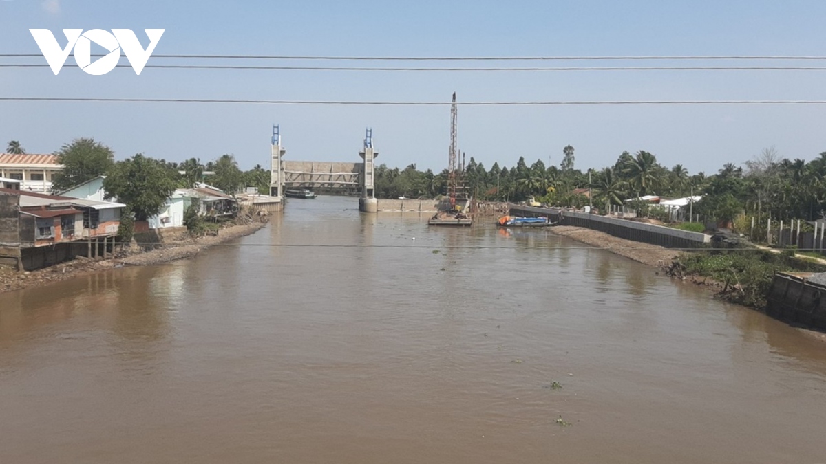 tien giang hoan thanh vuot tien do nhieu cong trinh ngan man xam nhap hinh anh 4