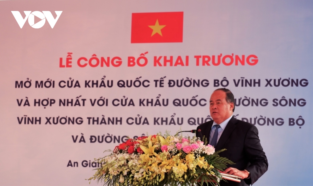 khai truong cua khau quoc te duong song, duong bo vinh xuong-kaorm samnor hinh anh 2