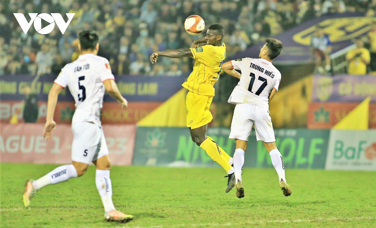 kết quả v-league 2023 thanh hóa lên ngôi đầu, slna gây thất vọng lớn hình ảnh 27 ket qua v-league 2023 thanh hoa len ngoi dau, slna gay that vong lon hinh anh 27