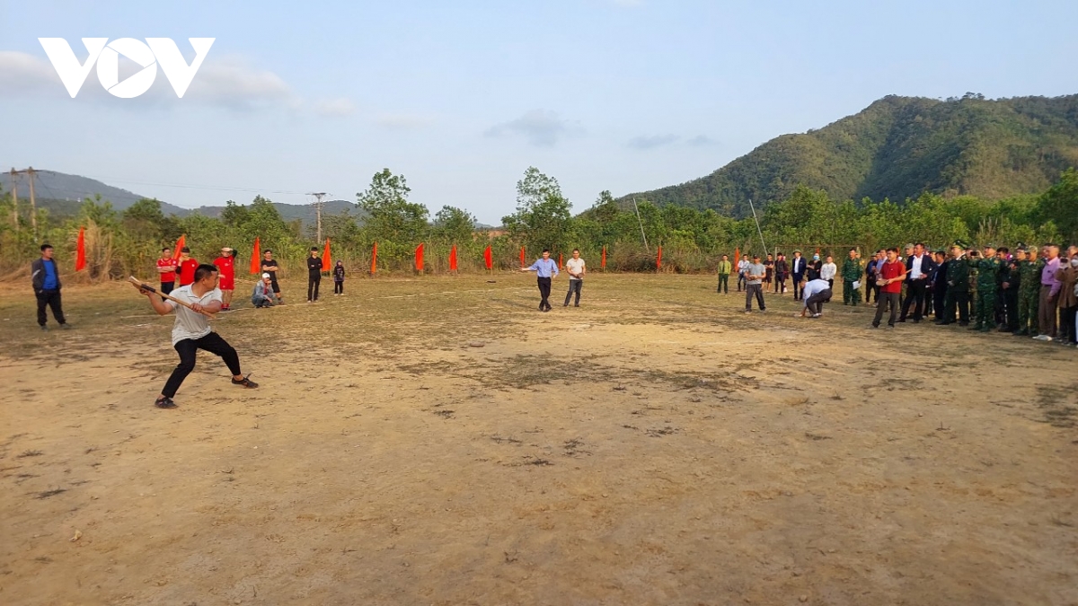 soi noi ngay hoi bien phong toan dan bac son, quang ninh hinh anh 3