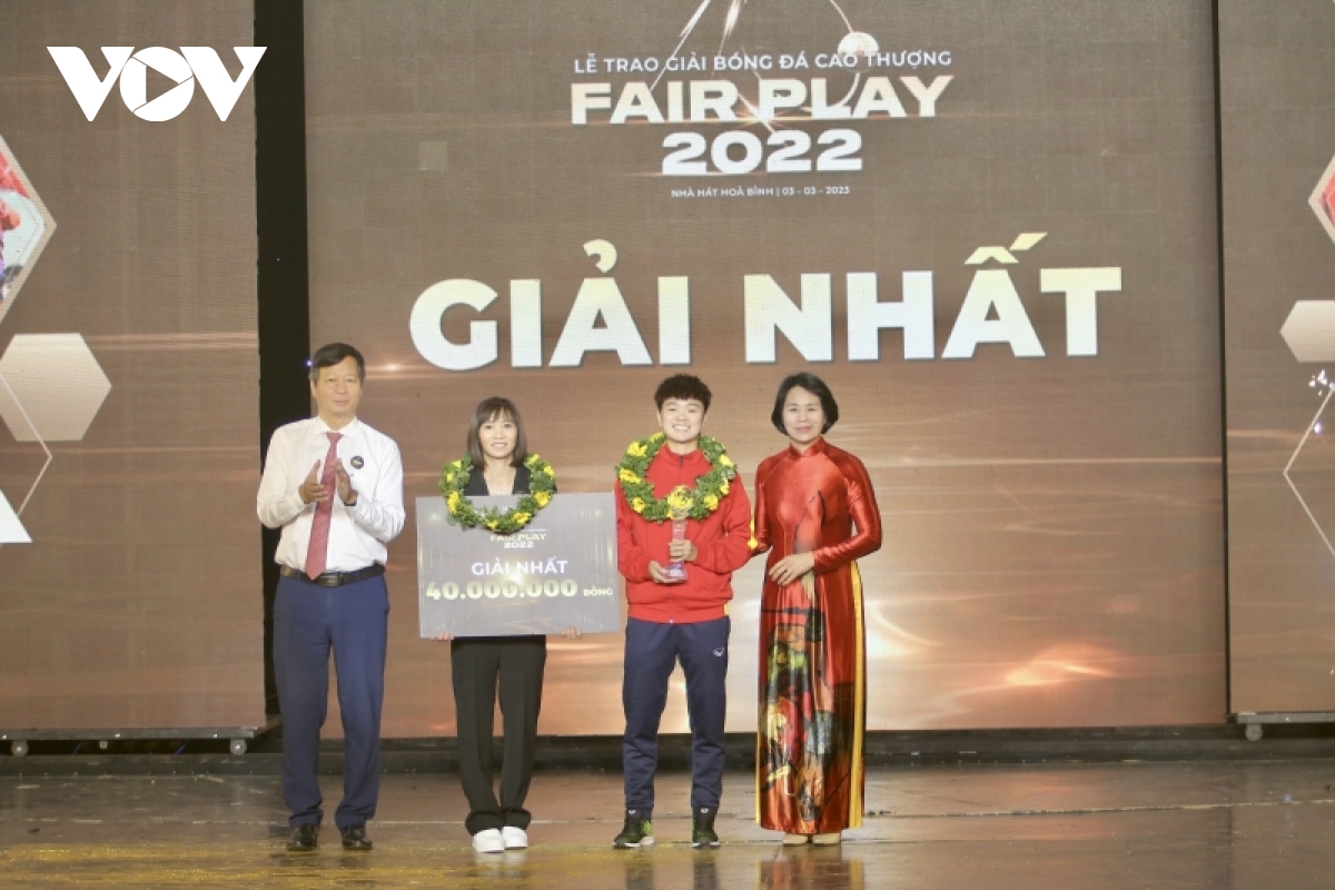 Vượt khó Covid-19 đi dự World Cup, ĐT nữ Việt Nam được trao giải Fair Play