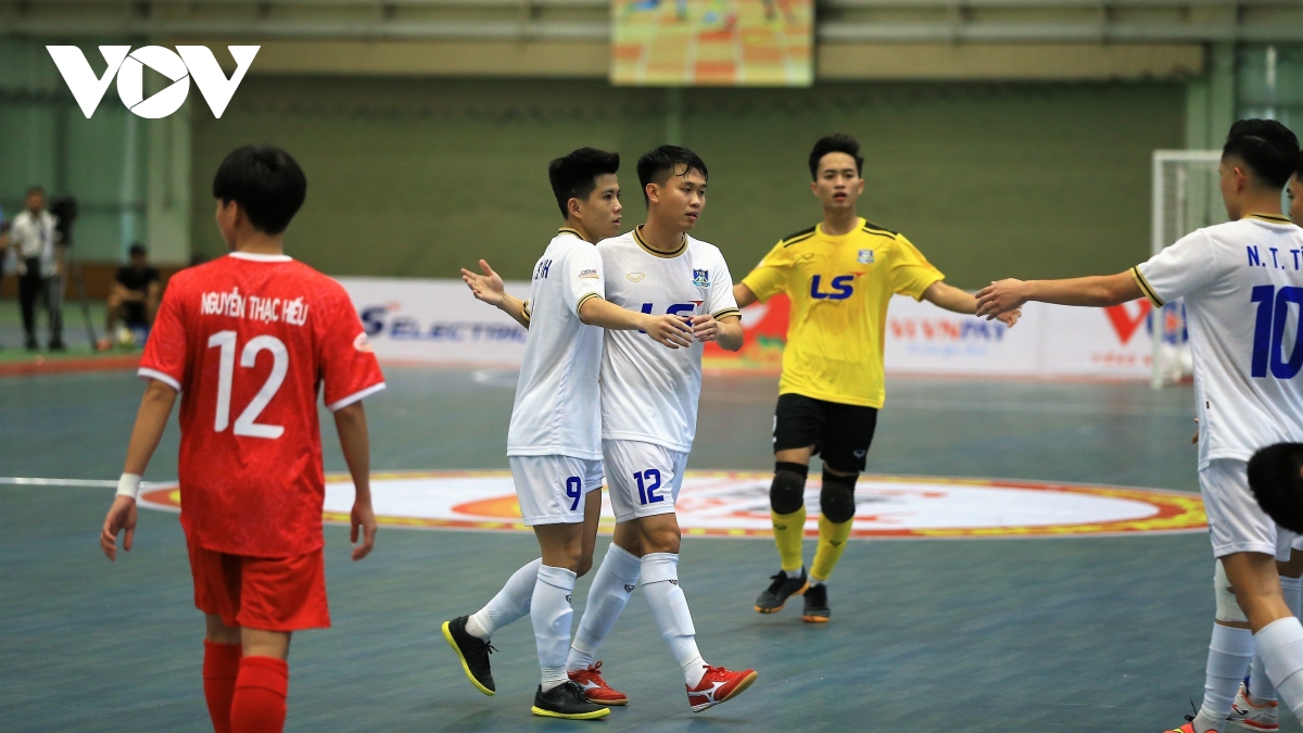 thai son bac va ha noi hoa kich tinh trong ngay mo man giai futsal hdbank vDqg 2023 hinh anh 8