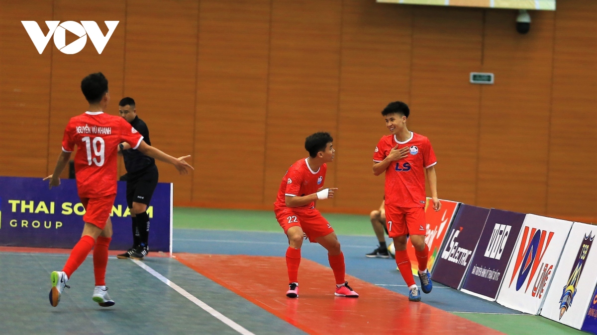 thai son bac va ha noi hoa kich tinh trong ngay mo man giai futsal hdbank vDqg 2023 hinh anh 4