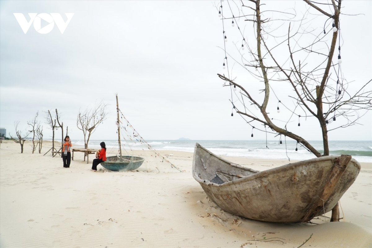 ngay hoi khinh khi cau lan dau tien duoc to chuc bo bien thang binh quang nam hinh anh 3