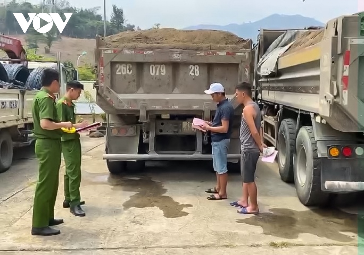 巨神战击队超救分队官方版下载