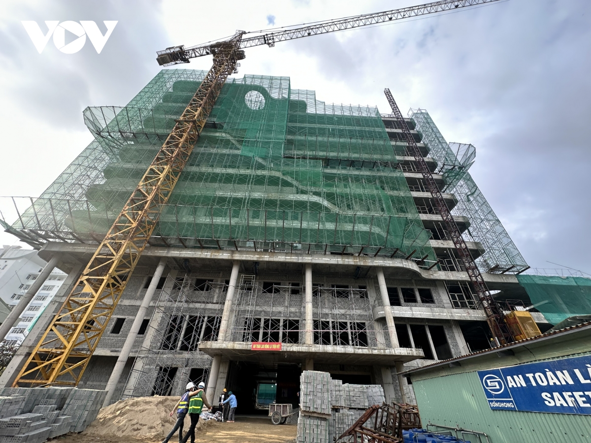 Bí thư Đà Nẵng ra “tối hậu thư” về 2 dự án y tế trọng điểm