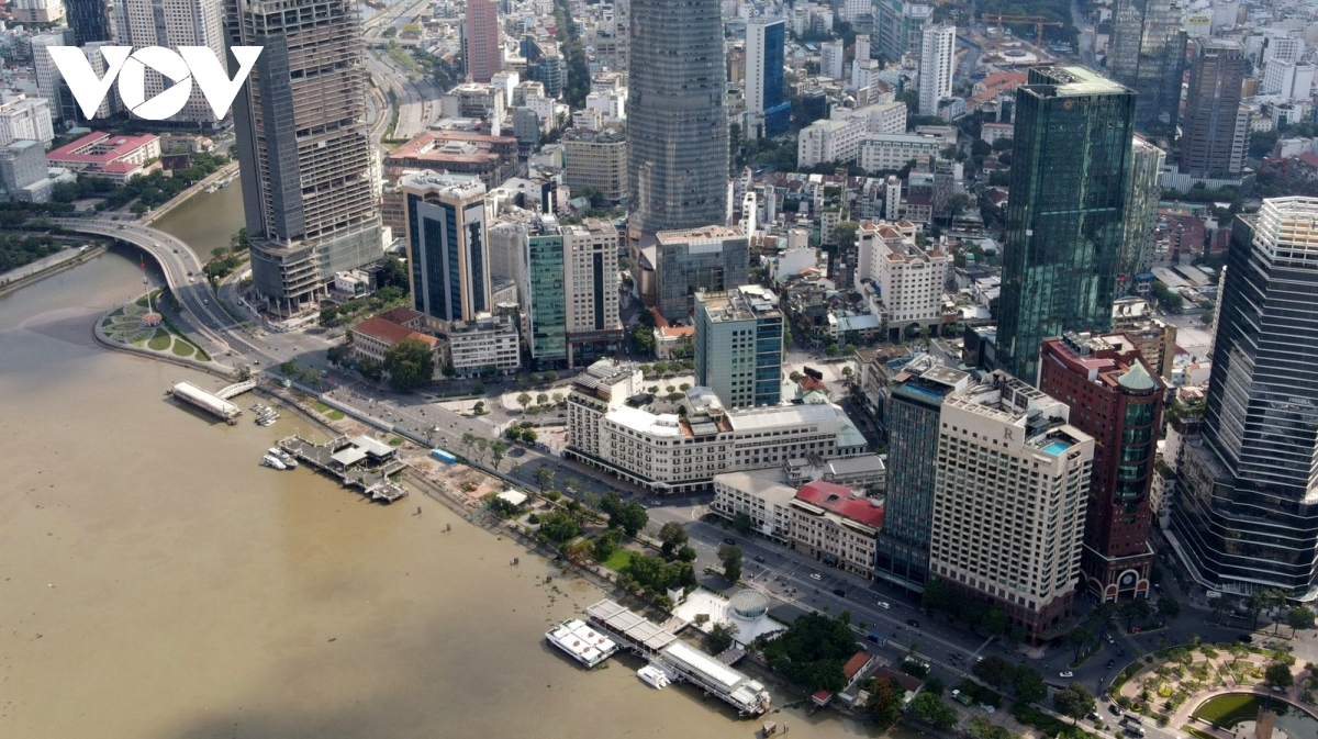 tp.hcm du tinh lam cau vuot bo hanh noi nguyen hue voi cong vien bach Dang hinh anh 1