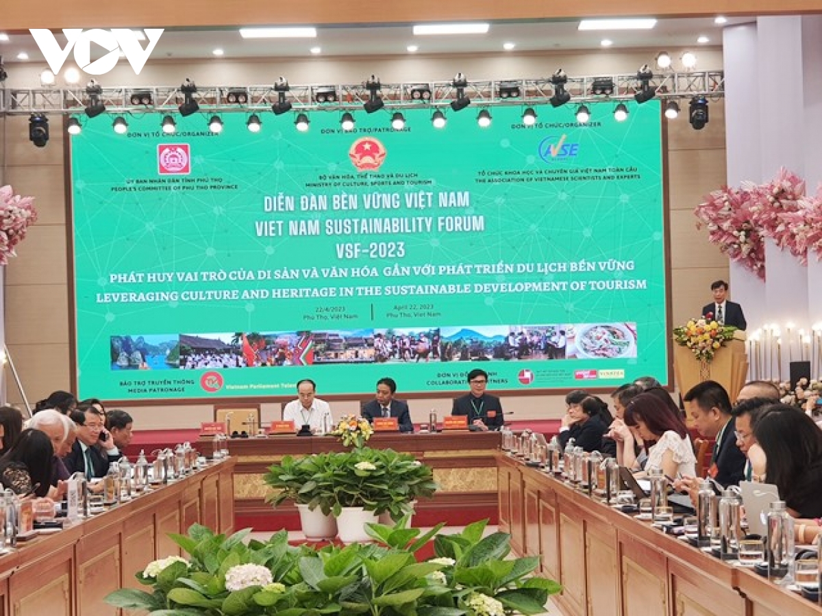lễ hội Đền hùng 2023 phát huy vai trò của di sản văn hóa gắn với phát triển bền vững hình ảnh 2 le hoi Den hung 2023 phat huy vai tro cua di san van hoa gan voi phat trien ben vung hinh anh 2