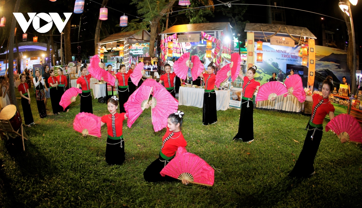 yen bai mang net dac sac quang ba toi phuong nam hinh anh 3