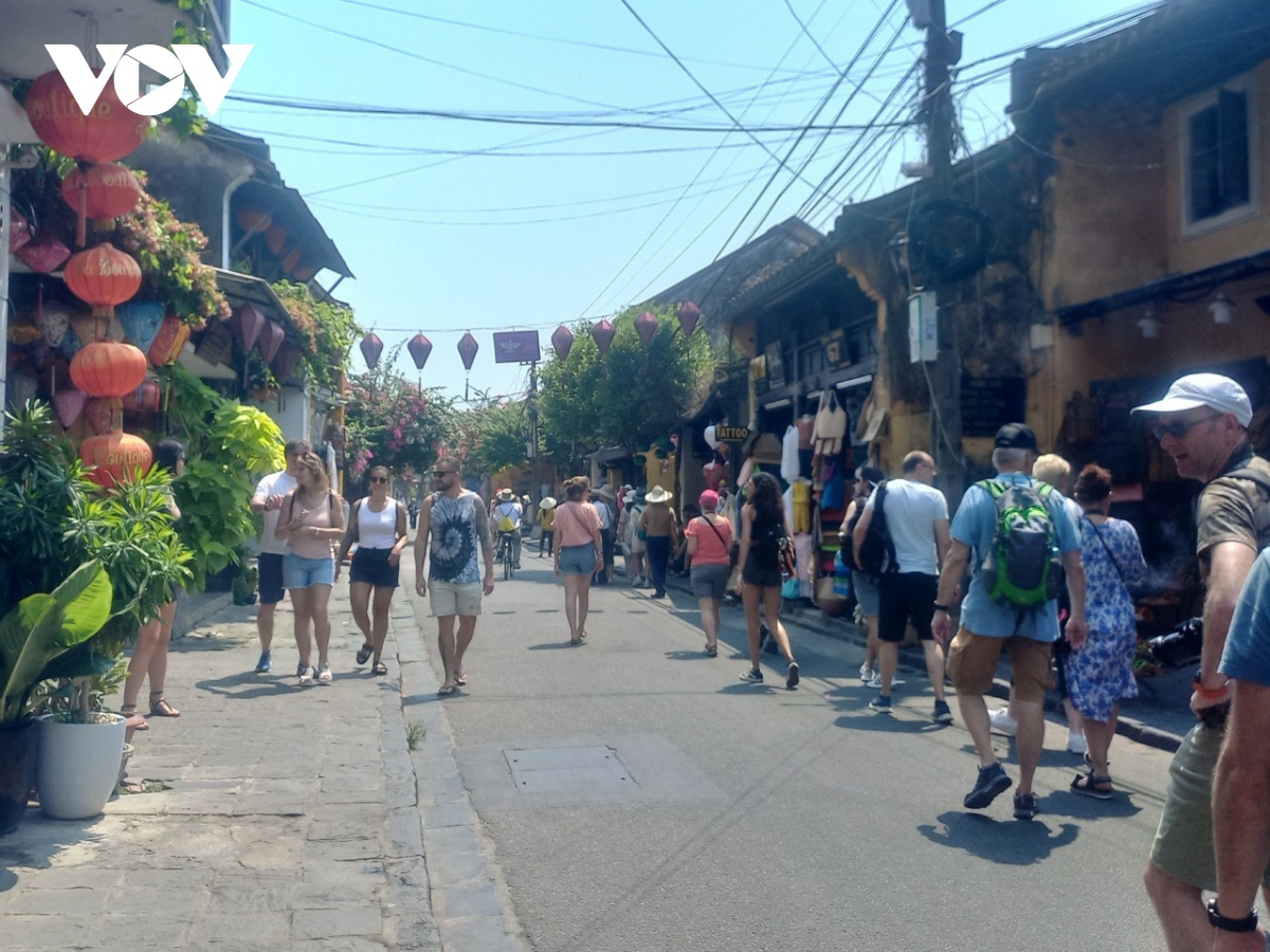 viec thu phi tham quan pho co hoi an se duoc lay y kien nguoi dan hinh anh 1