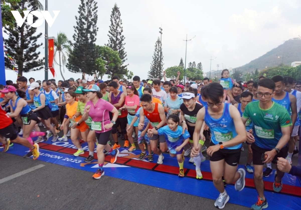 vov phoi hop to chuc thanh cong oneway vung tau marathon 2023 hinh anh 2