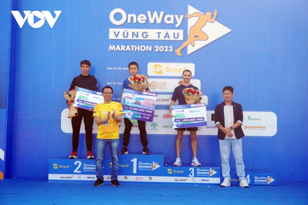 vov phoi hop to chuc thanh cong oneway vung tau marathon 2023 hinh anh 5