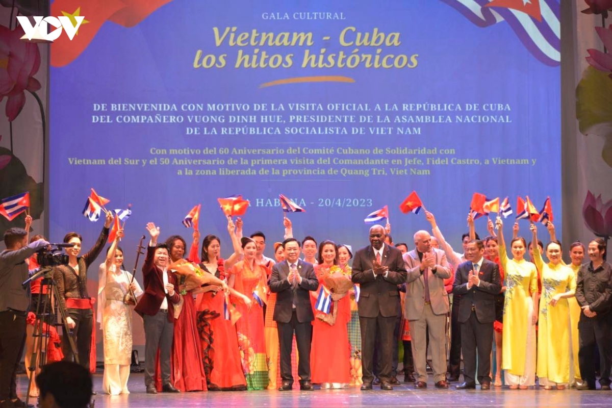 cong vien ho chi minh la cong trinh co y nghia lich su, van hoa tai thu do lahabana hinh anh 4