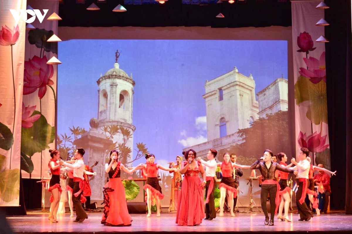 cong vien ho chi minh la cong trinh co y nghia lich su, van hoa tai thu do lahabana hinh anh 6