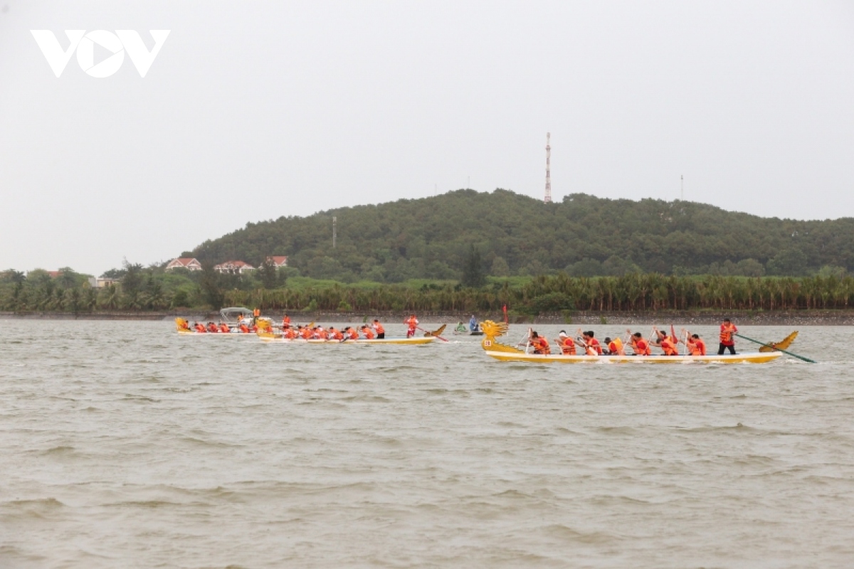 soi noi lien hoan tro choi dan gian tai le hoi van hoa bien dao viet nam hinh anh 1