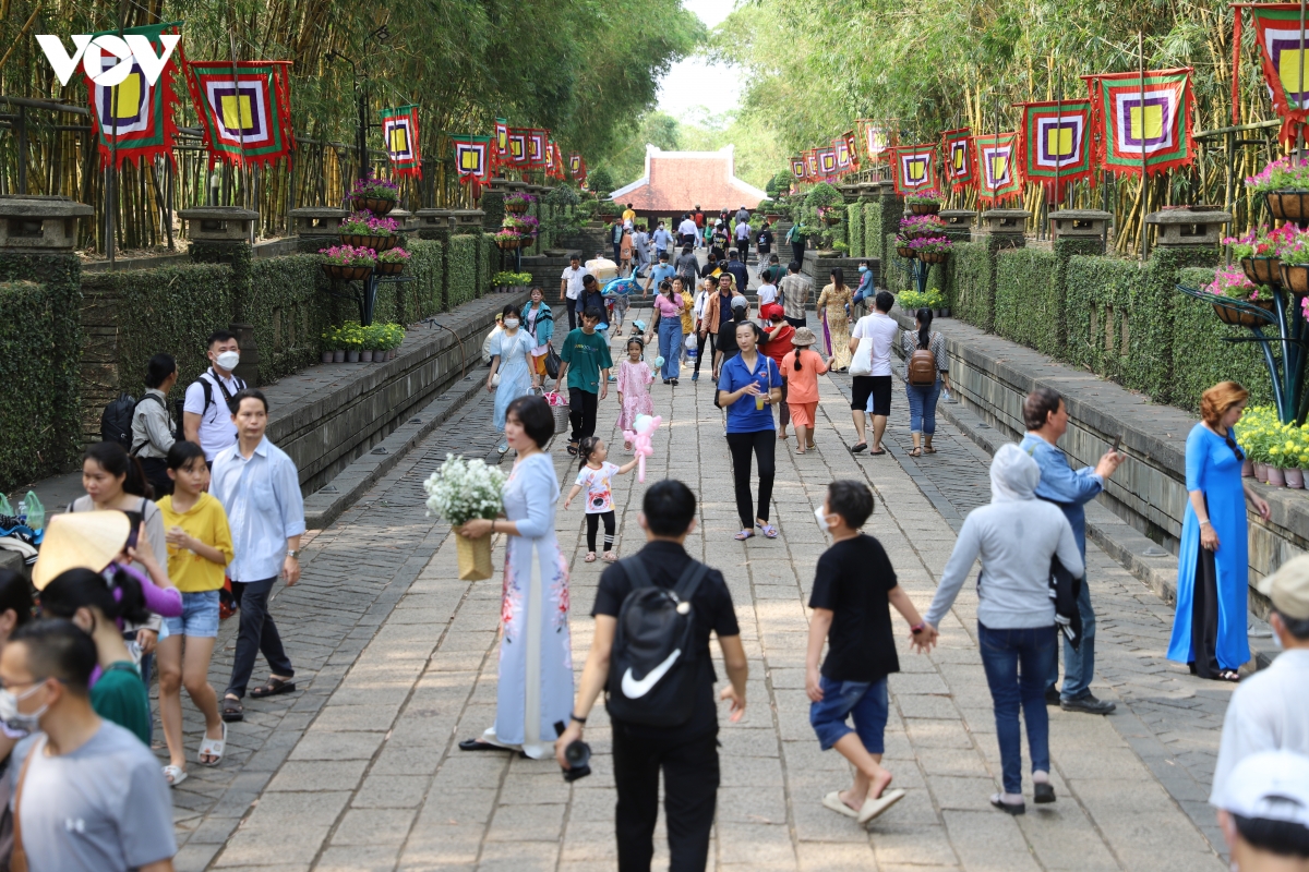 tp.hcm to chuc trang trong le gio to hung vuong hinh anh 13