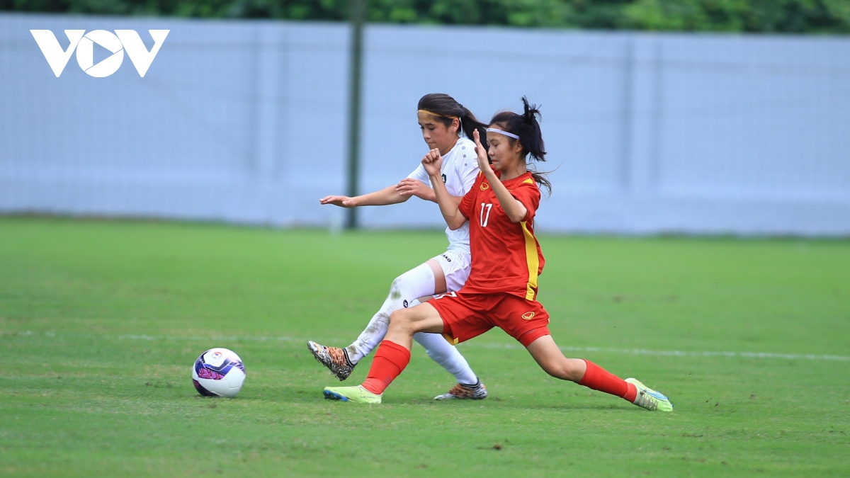 bong da nu viet nam ghi dau an lon o giai chau A, cau thu an mung nhu ronaldo hinh anh 4