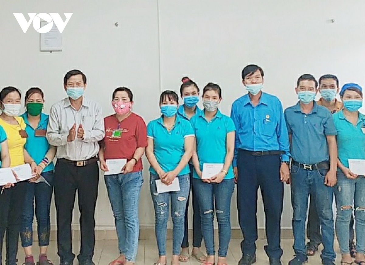 “Mái ấm công đoàn” mang lại niềm vui cho người lao động nghèo