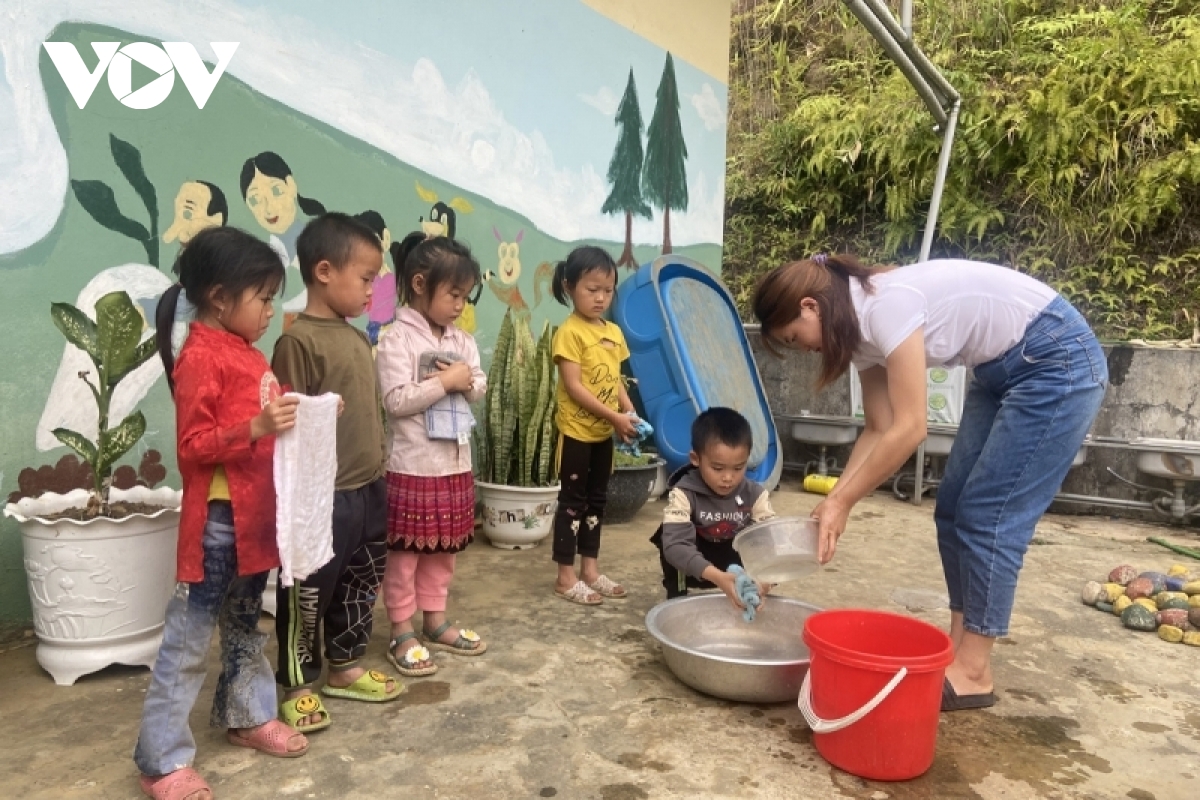 cac tinh tay bac ung pho voi nang nong keo dai hinh anh 3