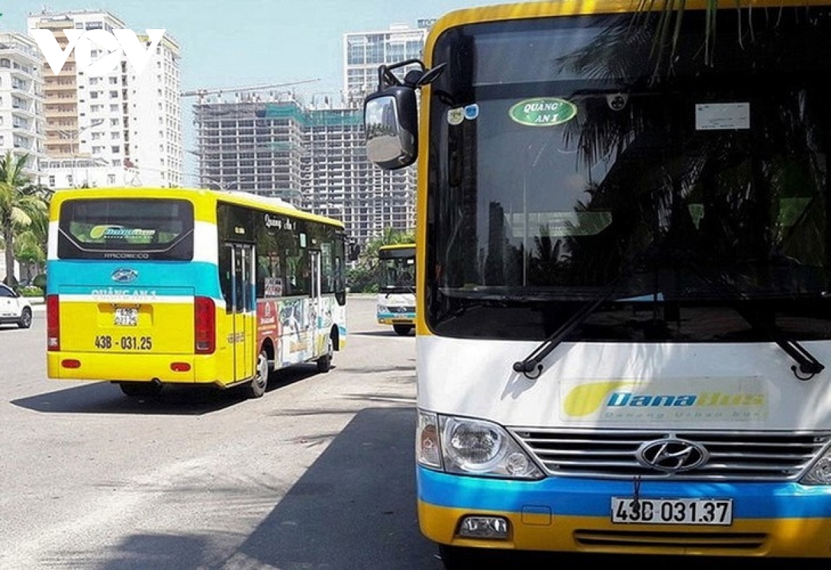 Da nang xe buyt vang khach, don vi van hanh no bao hiem xa hoi hinh anh 1