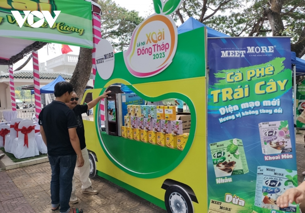 khách tham quan lễ hội xoài Đồng tháp được phục vụ xe đưa, đón miễn phí hình ảnh 2 khach tham quan le hoi xoai Dong thap duoc phuc vu xe dua, don mien phi hinh anh 2