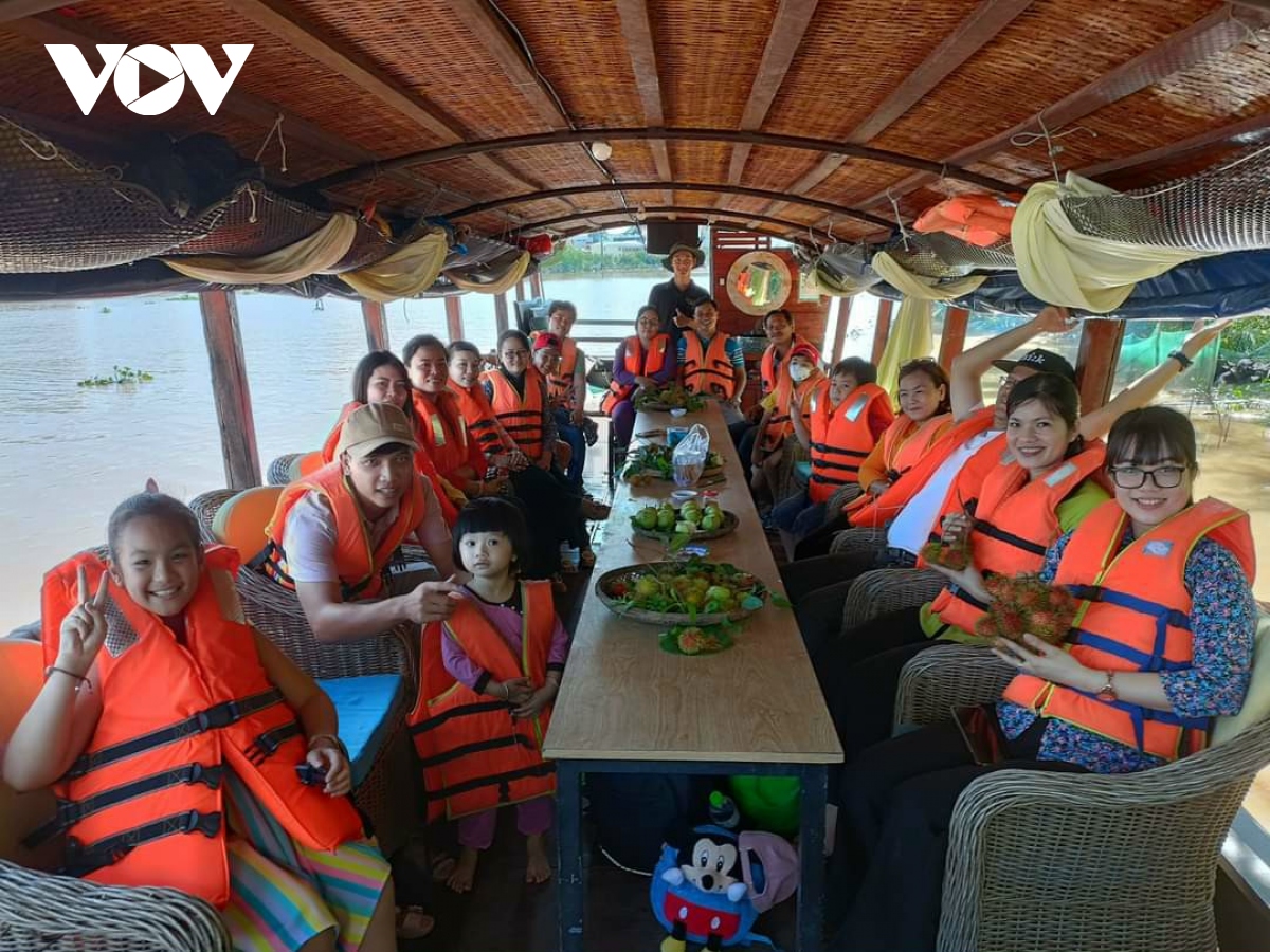 nhieu tau du lich tien giang, ben tre nam bo vi chua co hop den hinh anh 2