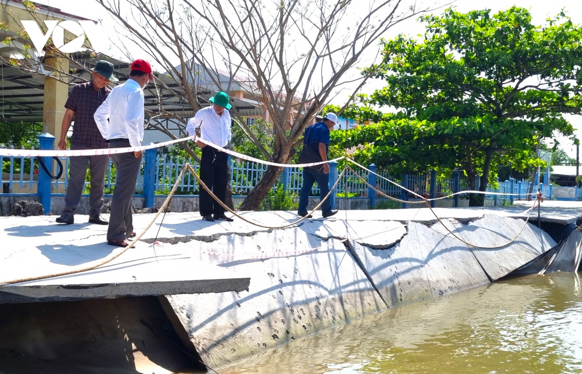 mot huyen tai ca mau bi sat lo 45 lan tu dau nam den nay hinh anh 1