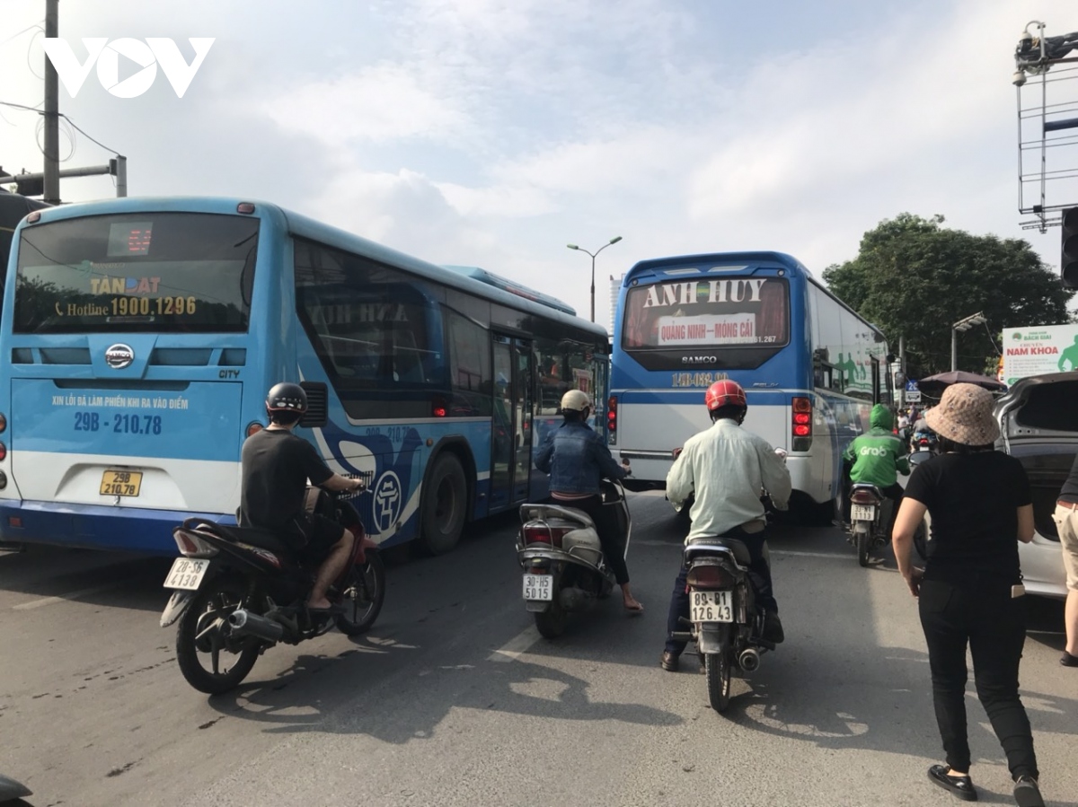 nguoi dan linh kinh do dac tro lai ha noi sau ky nghi le dai hinh anh 1