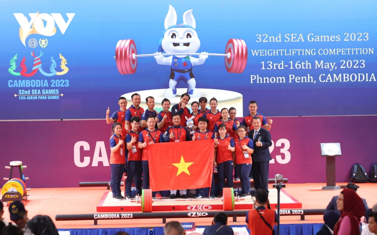 quoc toan pha 3 ky luc sea games, mo hang hcv ngay cuoi cho the thao viet nam hinh anh 8