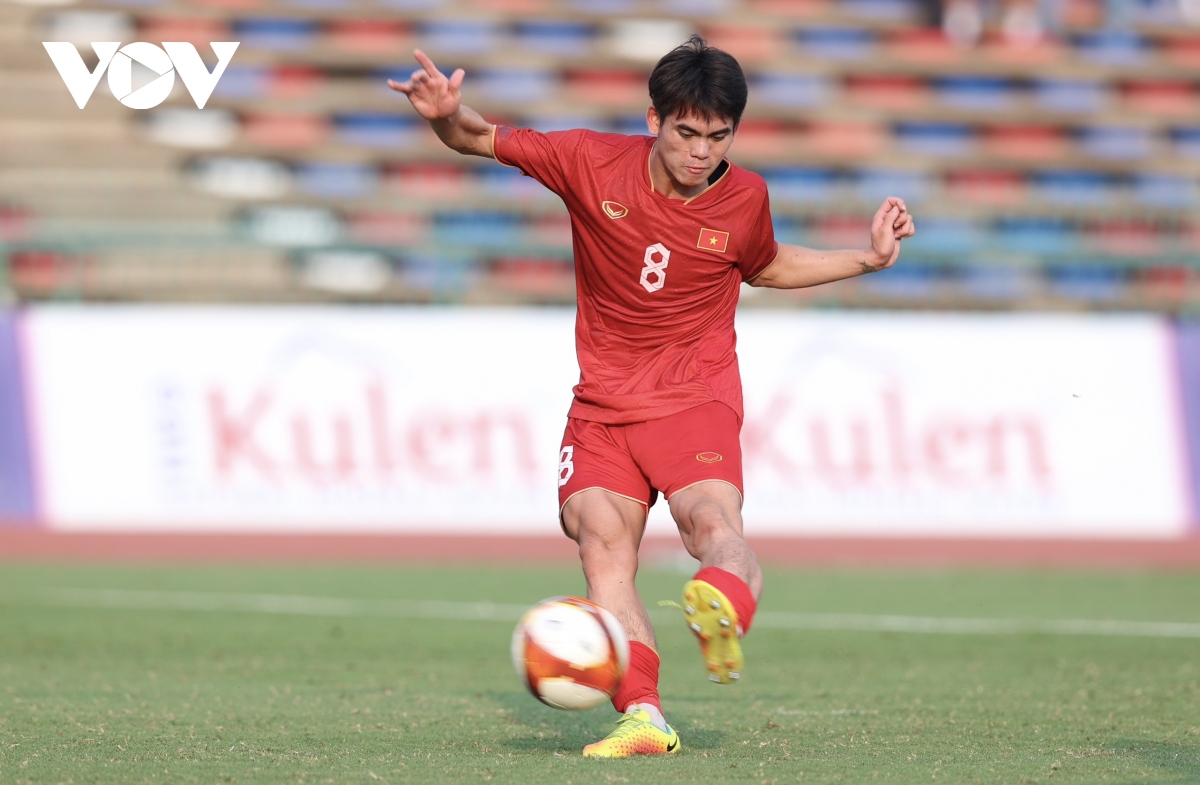 u22 viet nam 3-1 u22 myanmar tran dau de doi cua ho van cuong hinh anh 9