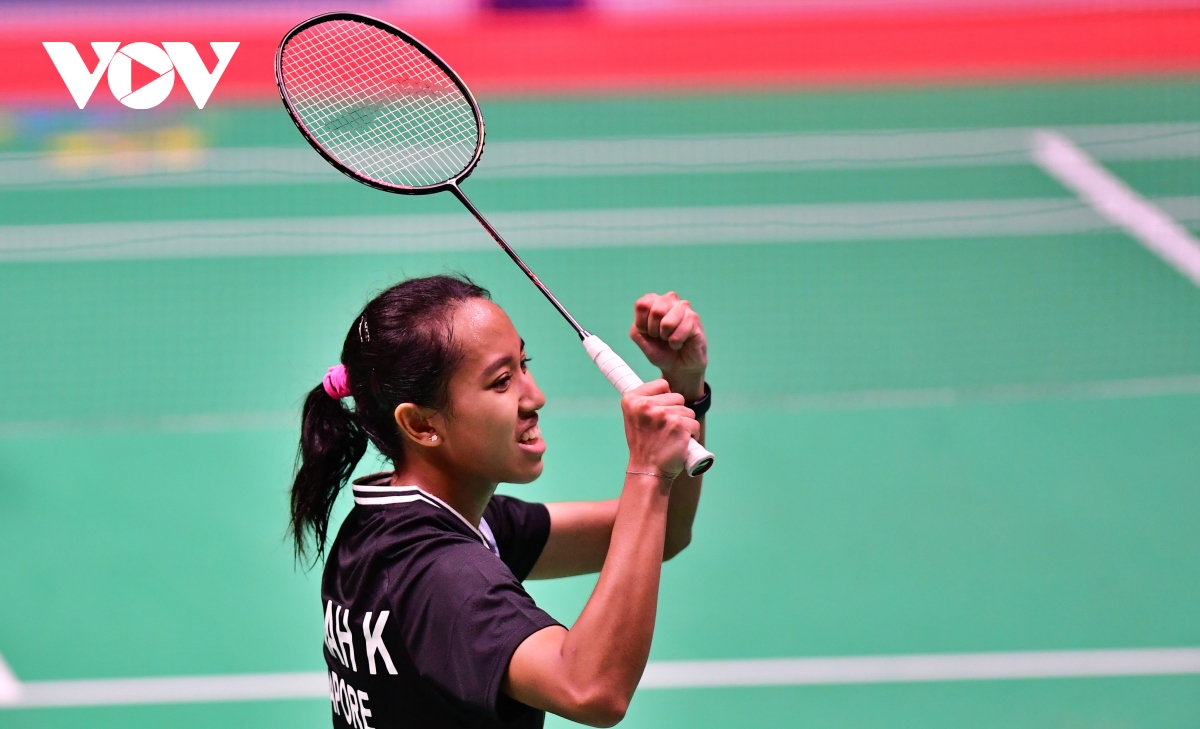 vu thi trang thua day tiec nuoi truoc doi thu singapore o sea games 32 hinh anh 8