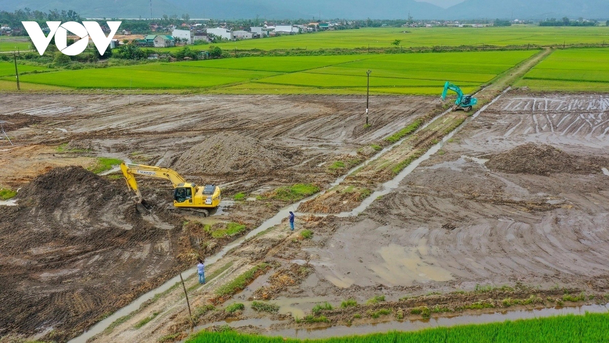 thieu mat bang va vat lieu dang bo chan nha thau cao toc quang ngai-hoai nhon hinh anh 2