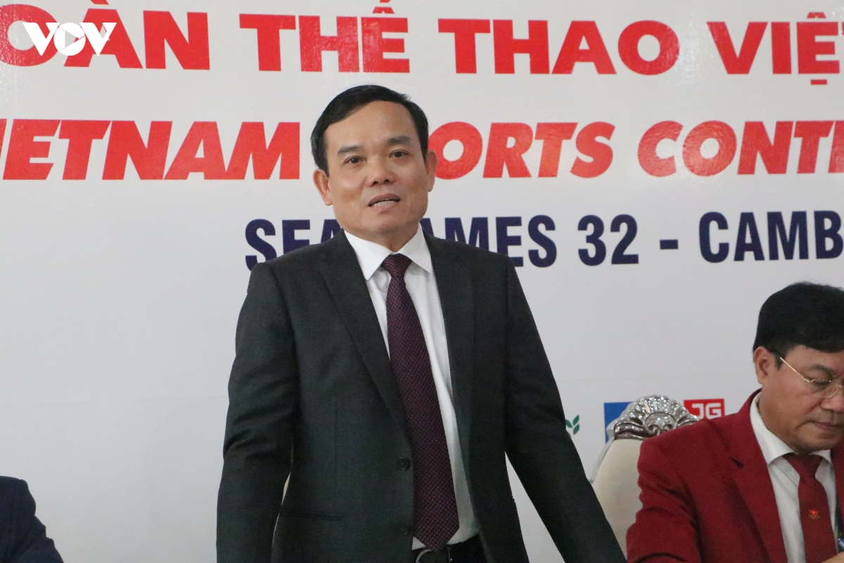 Phó Thủ tướng Trần Lưu Quang thăm Đoàn Thể thao Việt Nam dự SEA Games 32