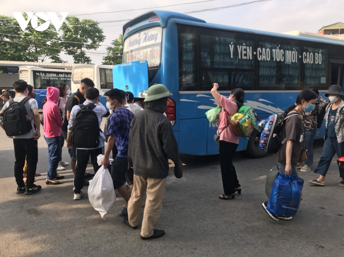 nguoi dan linh kinh do dac tro lai ha noi sau ky nghi le dai hinh anh 8