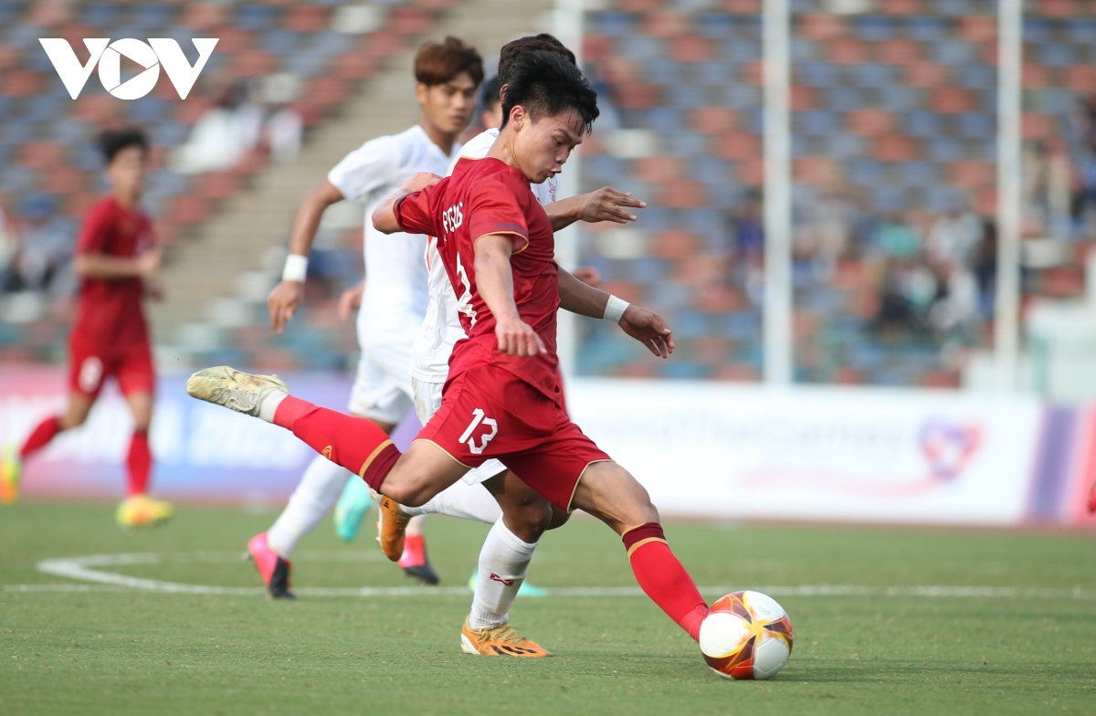 u22 viet nam 3-1 u22 myanmar tran dau de doi cua ho van cuong hinh anh 6