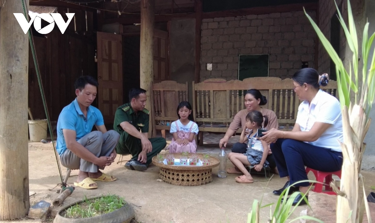  bo doi cu ho giup nguoi dan vung bien gioi son la thoat ngheo hinh anh 4