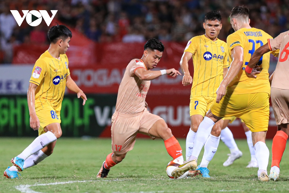 ket qua v-league 2023 cahn va hai phong thang tran, binh Dinh hoa nam Dinh hinh anh 15