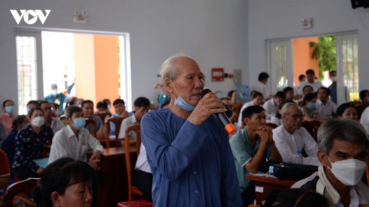 chu tich ubnd tp.hcm chi dao giai quyet ngay buc xuc cua nhan dan tai tiep xuc cu tri hinh anh 3