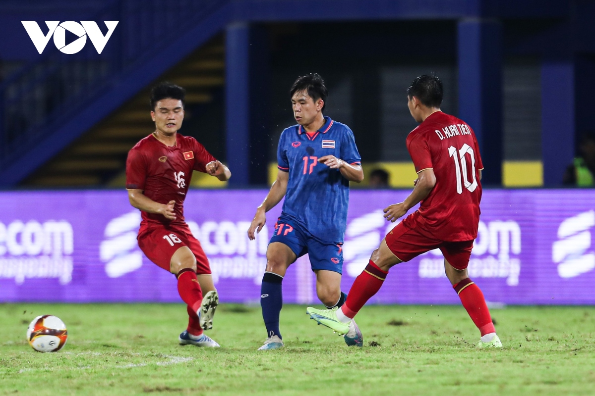 ket qua bong da sea games 32 ngay 11 5 u22 viet nam hoa tiec nuoi truoc u22 thai lan hinh anh 10