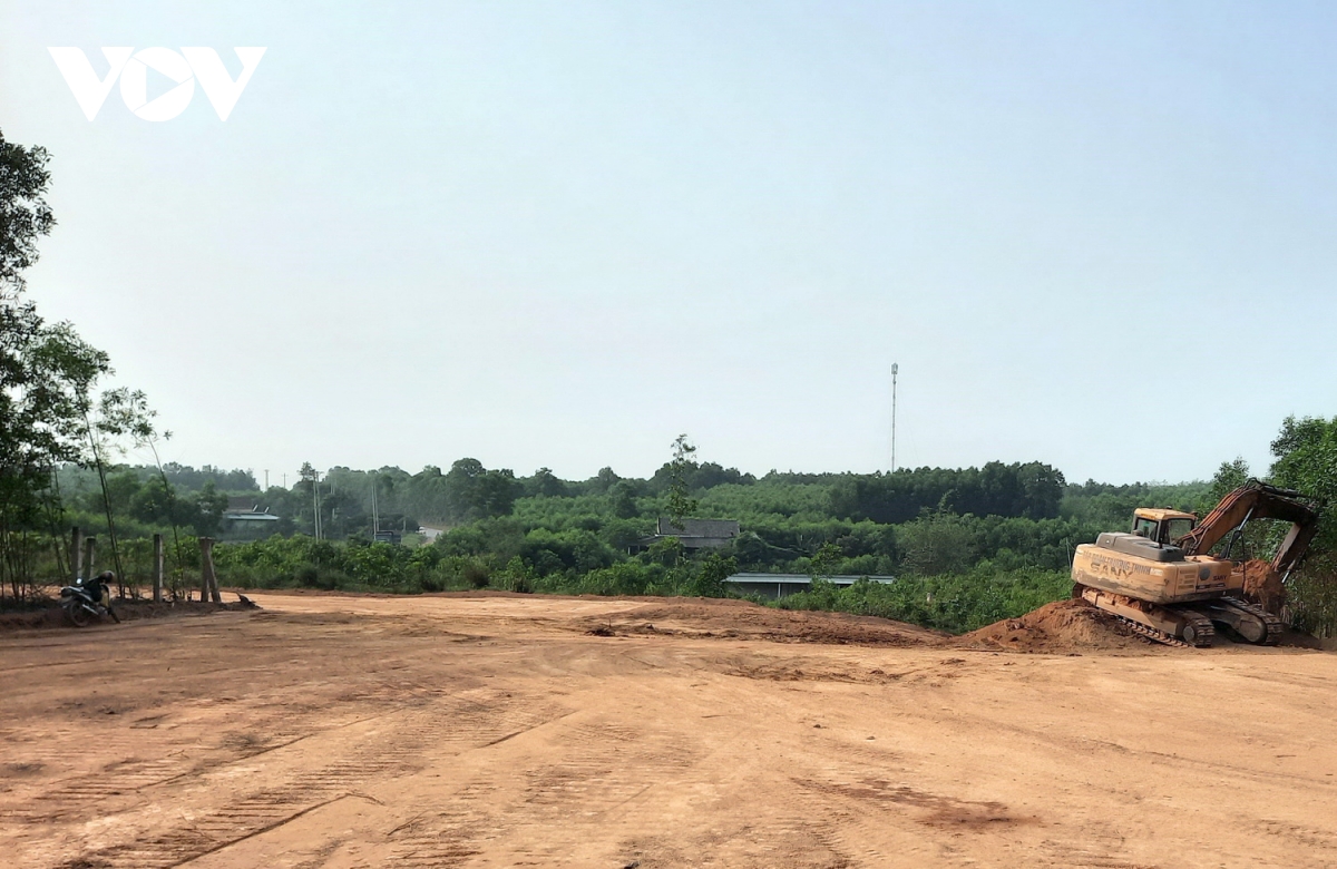 mới có 15 351 hộ dân có nhà ở trong phạm vi dự án cao tốc bắc nam bàn giao mặt bằng hình ảnh 1 moi co 15 351 ho dan co nha o trong pham vi du an cao toc bac nam ban giao mat bang hinh anh 1