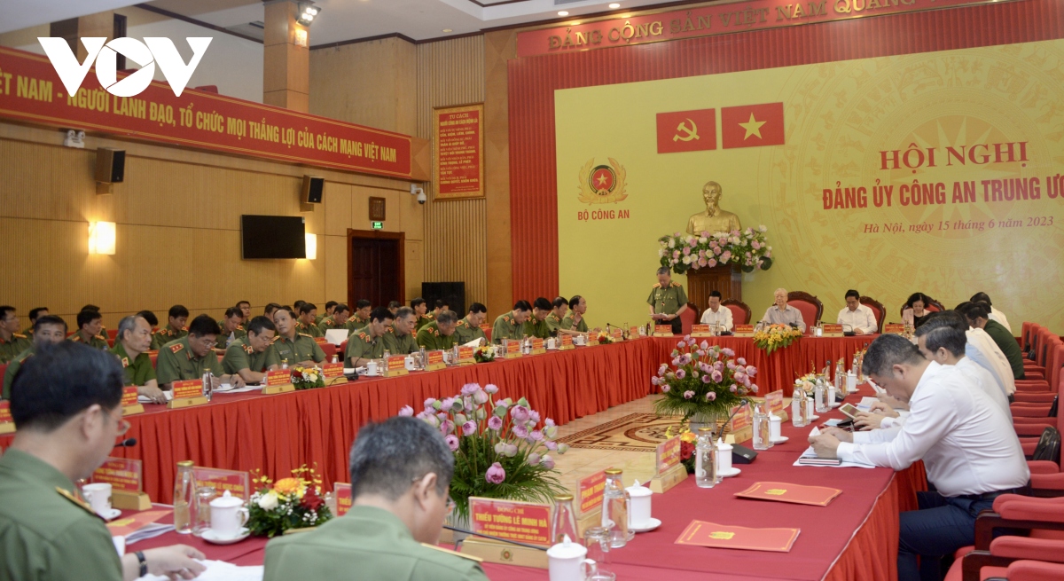 tổng bí thư dự, chỉ đạo hội nghị Đảng uỷ công an trung ương 6 tháng đầu năm hình ảnh 9 tong bi thu du, chi dao hoi nghi Dang uy cong an trung uong 6 thang dau nam hinh anh 9