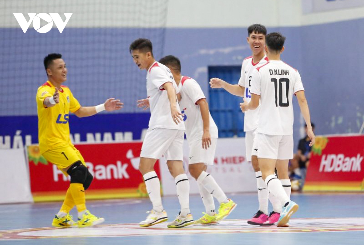 ket qua futsal hdbank vDqg 2023 thai son nam va sanvinest khanh hoa thang tran hinh anh 1